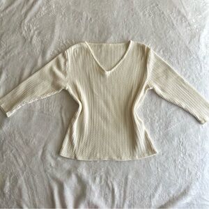 White Quarter Sleeve Cable Knit V Neck Sweater